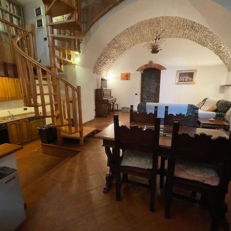 Апартаменты Happy House - Porta San Giacomo Ассизи Экстерьер фото