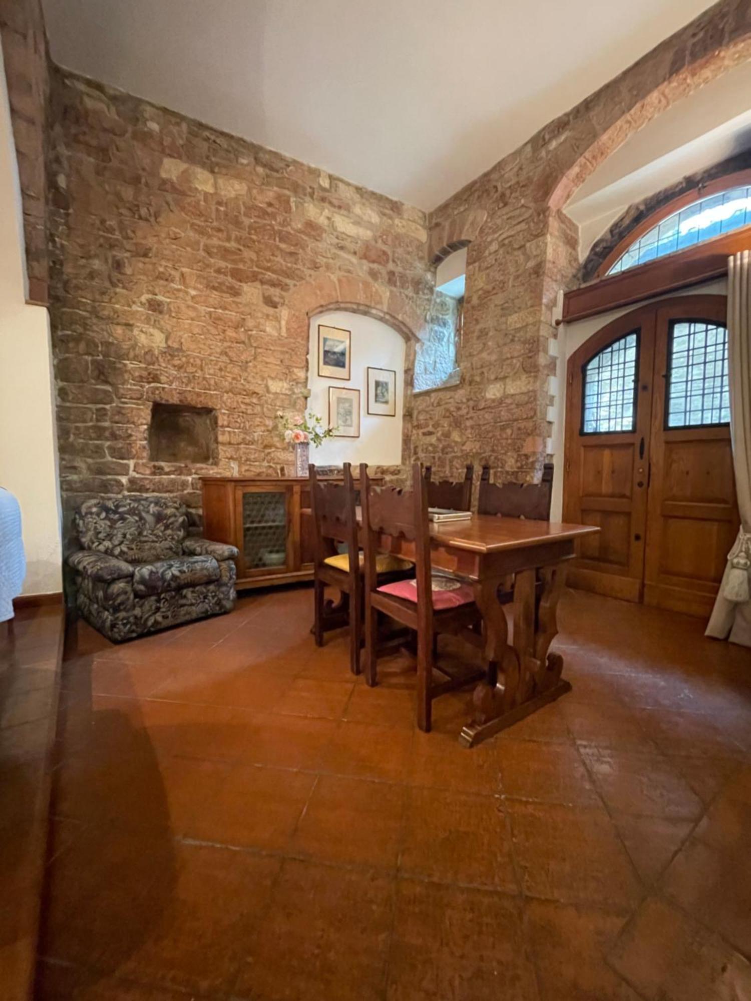 Апартаменты Happy House - Porta San Giacomo Ассизи Экстерьер фото
